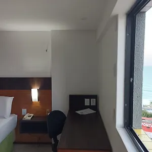 Plaza Requinte, Conforto E Vista O Mar Hotel